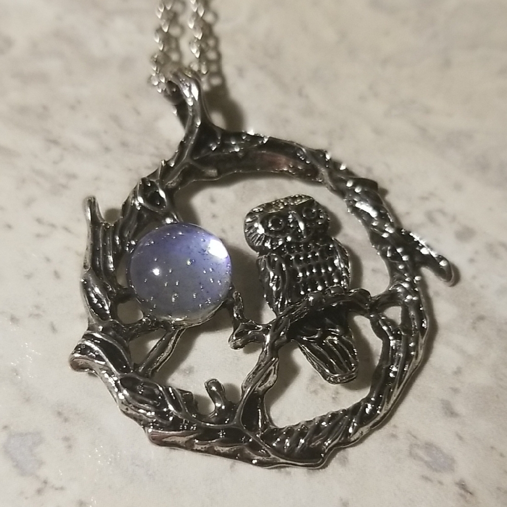 Silver Owl  Necklace Costume Jewelry